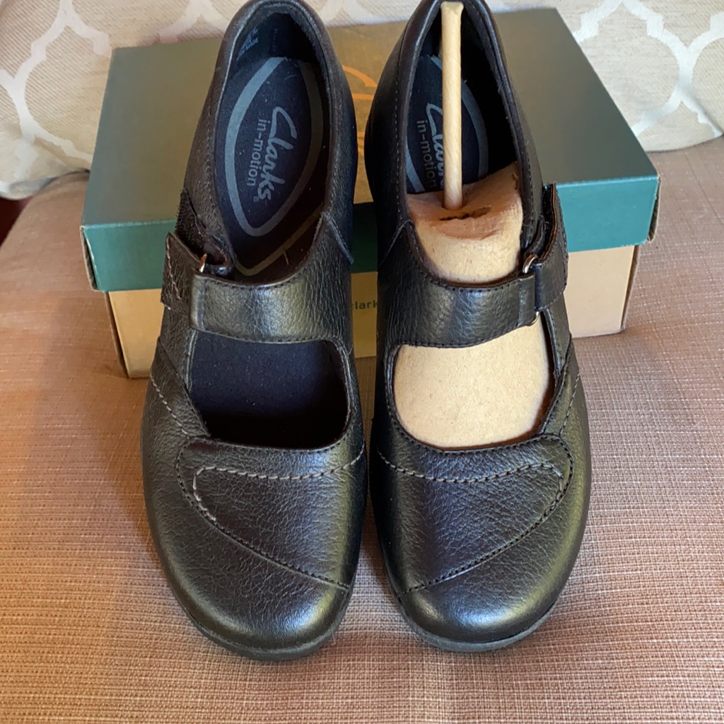 New With Box Clarks In Motion Mary Jane Style
